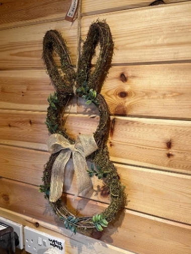 Wicker Rabbit decor