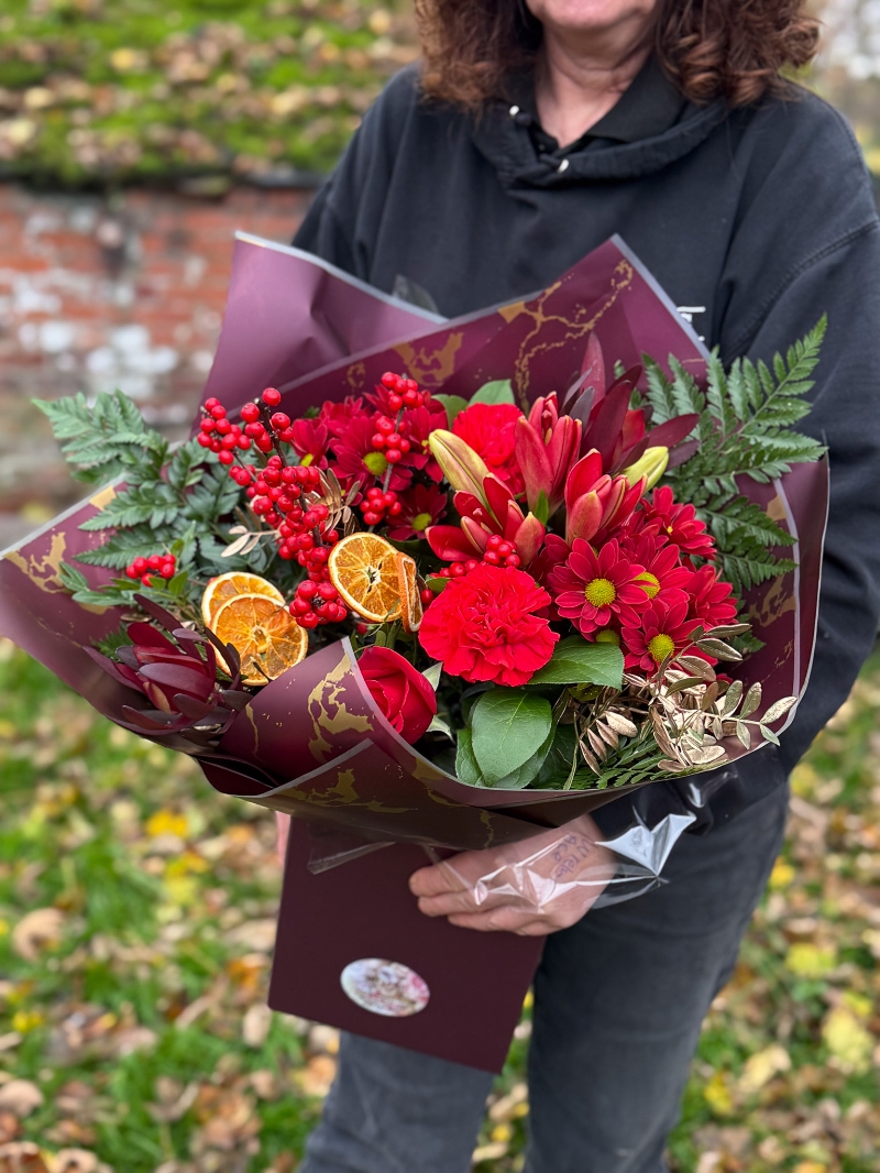 christmas-flower-bouquet-manchester-delivery-oldham
