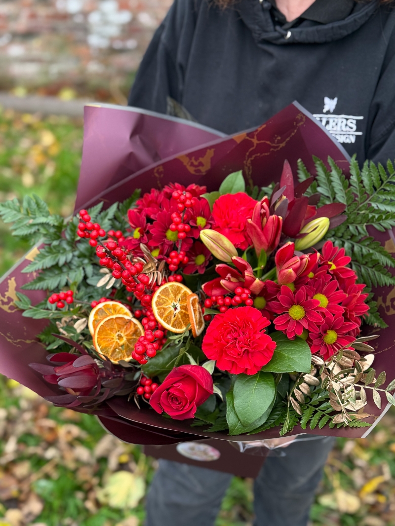 christmas-flower-bouquet-manchester-delivery-oldham