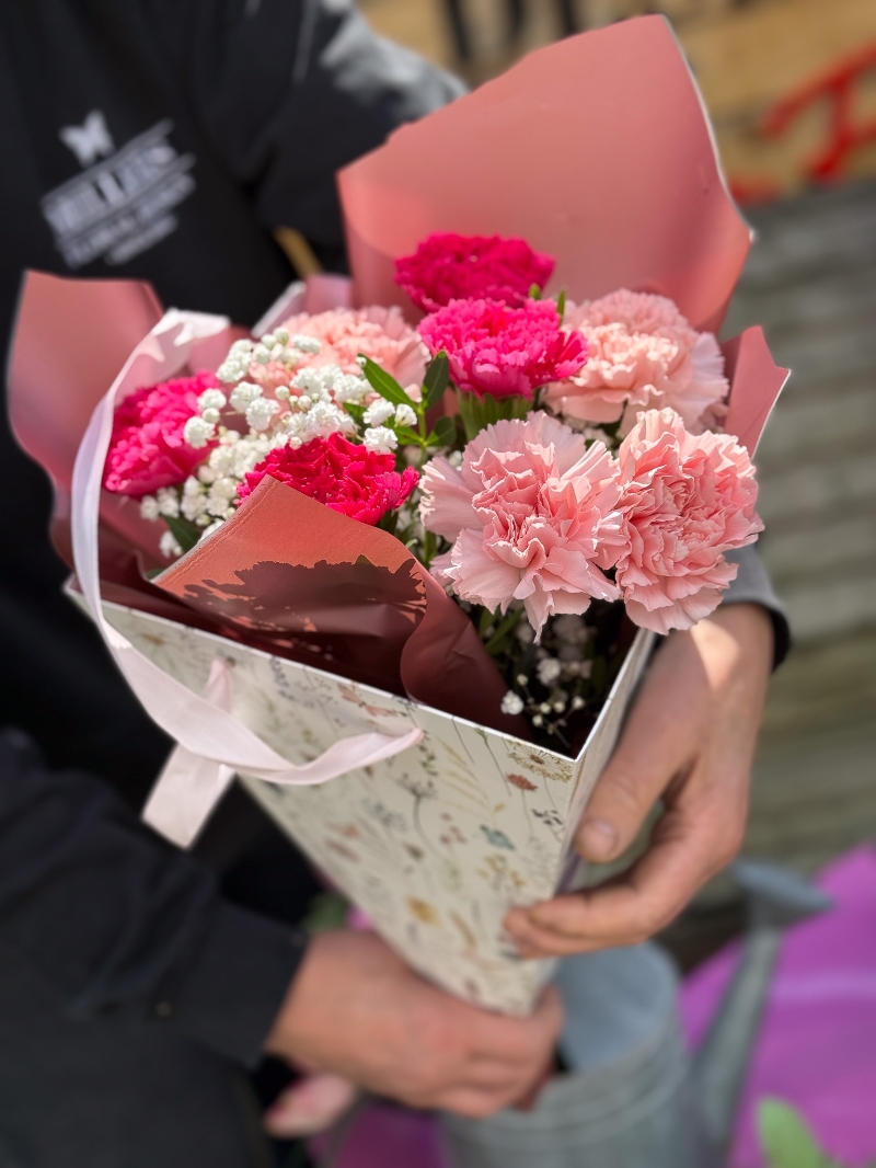 flower-bouquet-instagram-delivery-manchester-oldham
