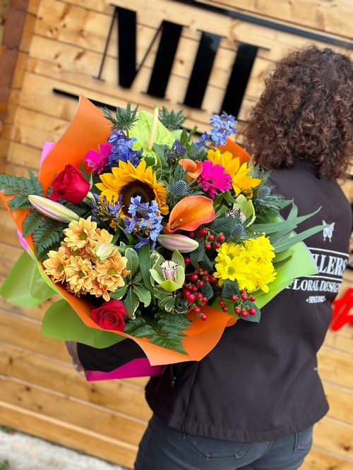 flower-bouquet-instagram-delivery-manchester-oldham-luxury-gift-present-valentinesday