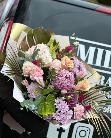 flower-bouquet-instagram-delivery-manchester-oldham