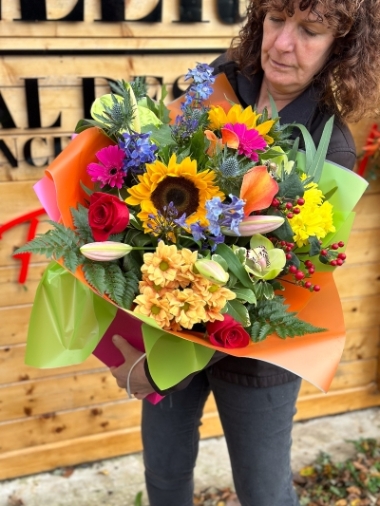 flower-bouquet-instagram-delivery-manchester-oldham-luxury-gift-present-valentinesday