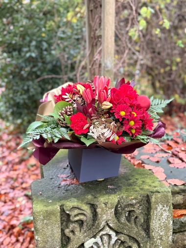 christmas-flower-bouquet-manchester-delivery-oldham