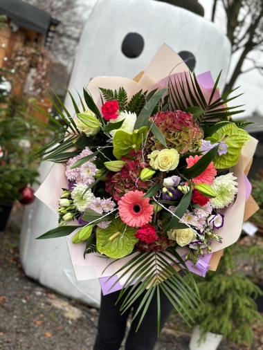 flower-bouquet-instagram-delivery-manchester-oldham-luxury-gift-present