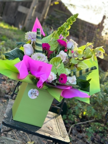 flower-bouquet-instagram-delivery-manchester-oldham