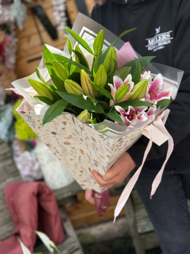flower-bouquet-instagram-delivery-manchester-oldham
