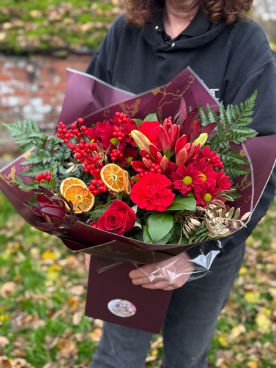 christmas-flower-bouquet-manchester-delivery-oldham