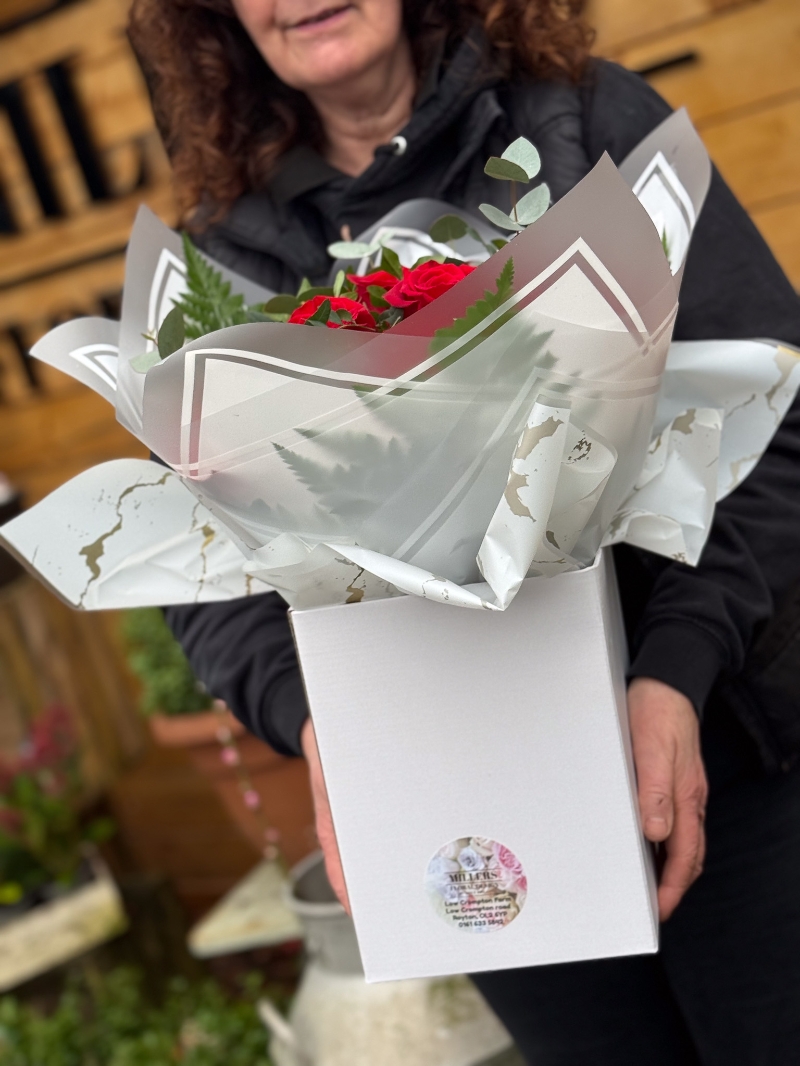 flower-bouquet-instagram-delivery-manchester-oldham
