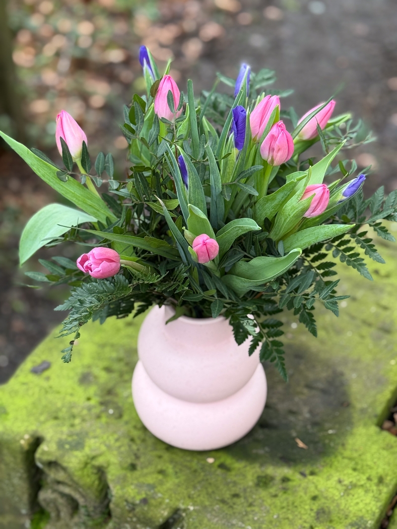 flower-bouquet-instagram-delivery-manchester-oldham