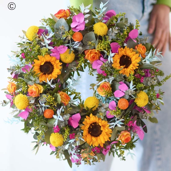 Summer Trending Wreath