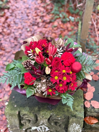 christmas-flower-bouquet-manchester-delivery-oldham