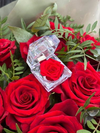 flower-bouquet-instagram-delivery-manchester-oldham