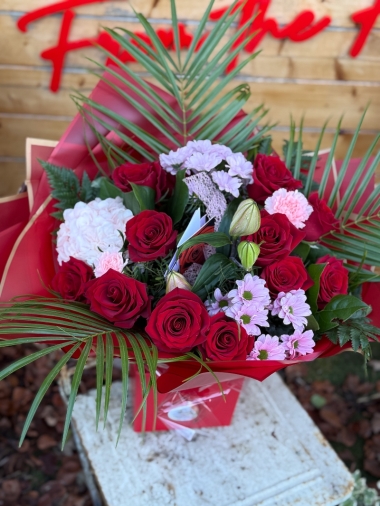 flower-bouquet-instagram-delivery-manchester-oldham