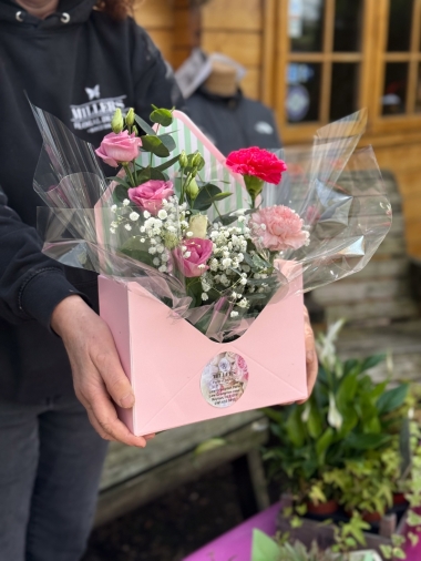 flower-bouquet-instagram-delivery-manchester-oldham